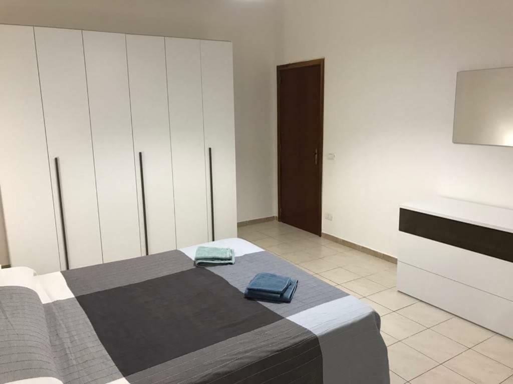 Апартаменты La Casa Di Salvi Санта-Кроче- Камерина Экстерьер фото