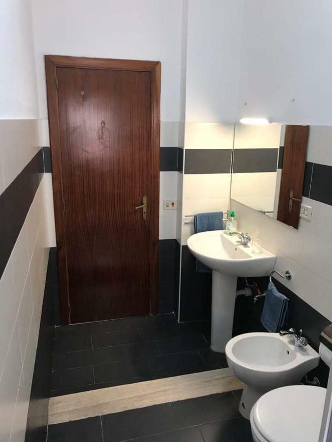 Апартаменты La Casa Di Salvi Санта-Кроче- Камерина Экстерьер фото